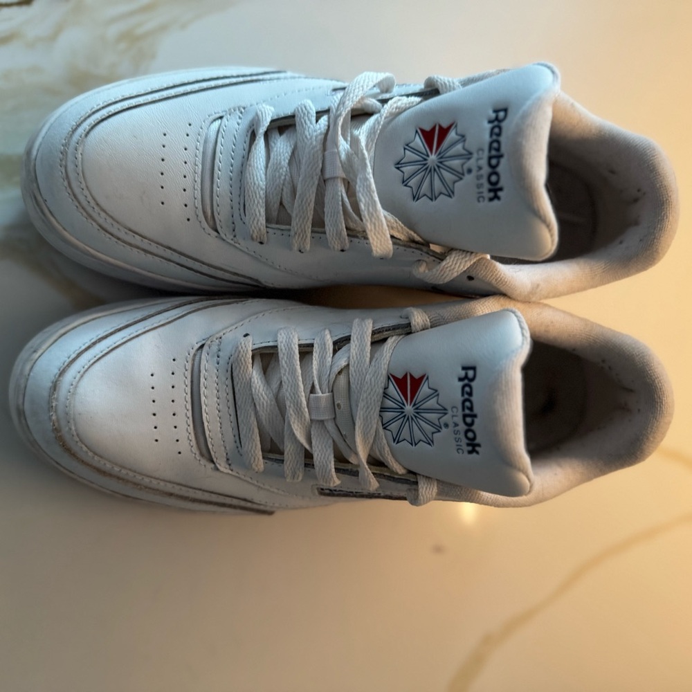 Reebok Womens Club C Extra White Vector Blue Gum Sole - Picture 1 of 6